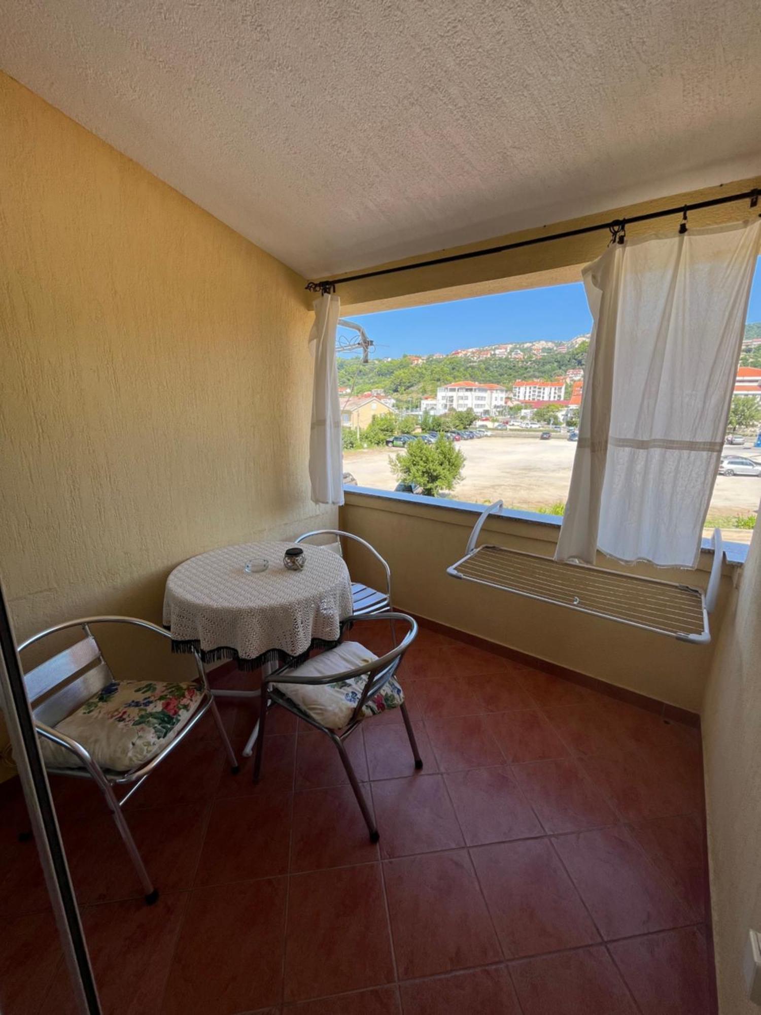 Apartments And Rooms Markovski Palit Exterior foto